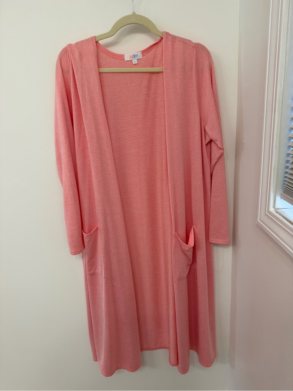 Large LuLaRoe LLR Sarah Long Sleeve Solid light pink cardigan teacher fall layer